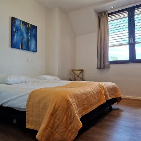 Het Maashotel Broekhuizen (Limburg)