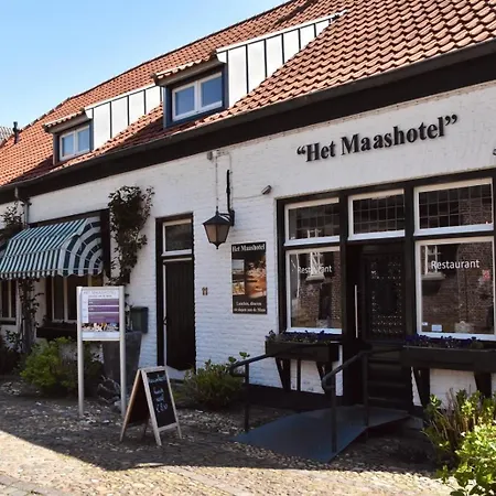 Het Maashotel Otel Broekhuizen (Limburg)