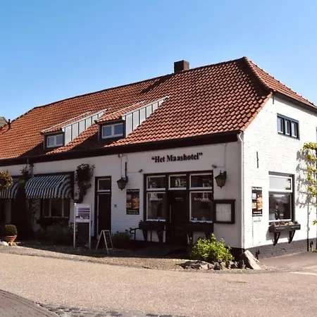 Hotel Het Maashotel Broekhuizen (Limburg)