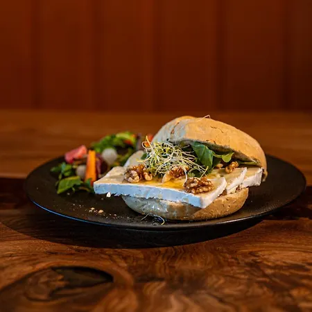 Hotel Het Maashotel 4*