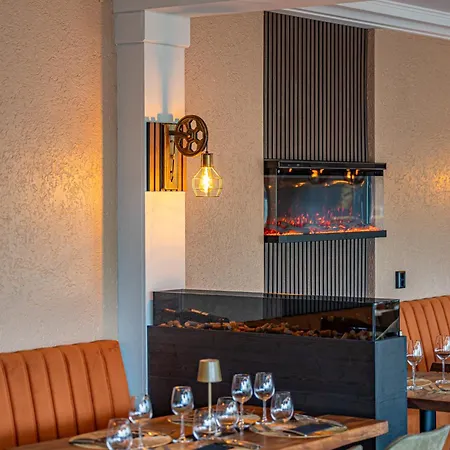 Hotel Het Maashotel 4*