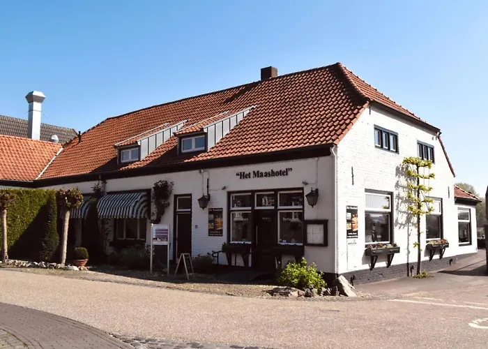 Hotel Het Maashotel Broekhuizen (Limburg)