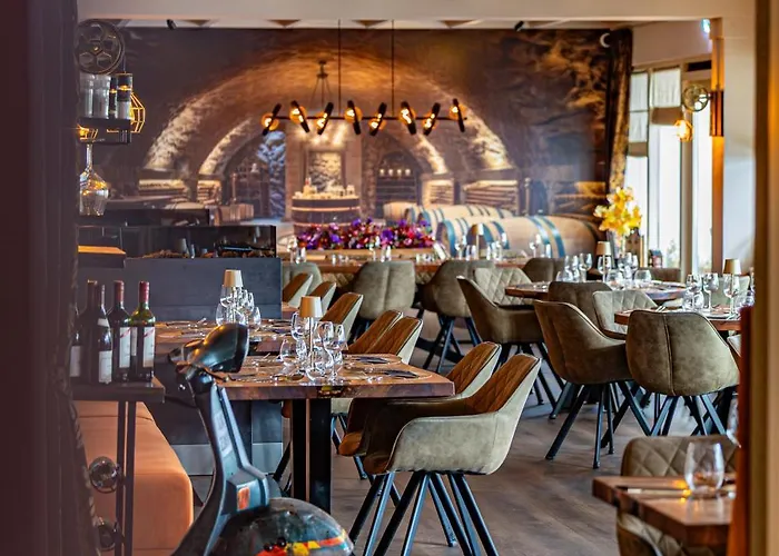 Hotel Het Maashotel 4*