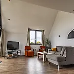 Het Maashotel Broekhuizen (Limburg)