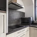 Отель Het Maashotel