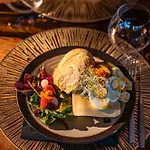 Het Maashotel Отель 4*