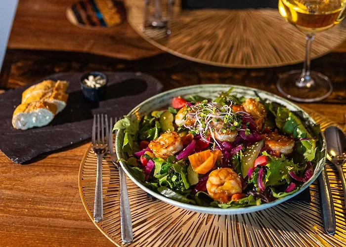 Отель Het Maashotel